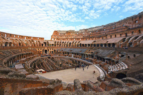 Arena im Kolosseum von Rom